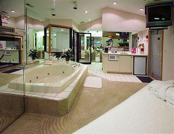 Sybaris Pool Suites Frankfort - Adults Only Esterno foto