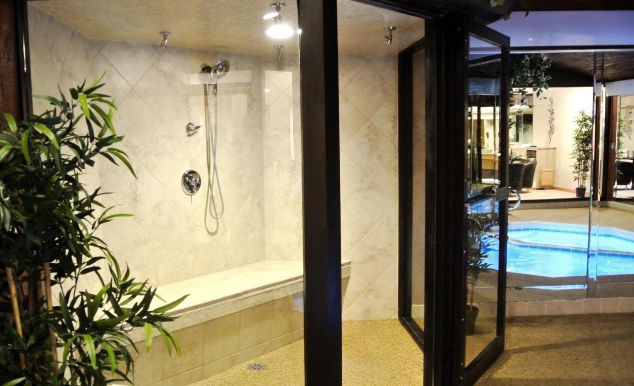Sybaris Pool Suites Frankfort - Adults Only Esterno foto