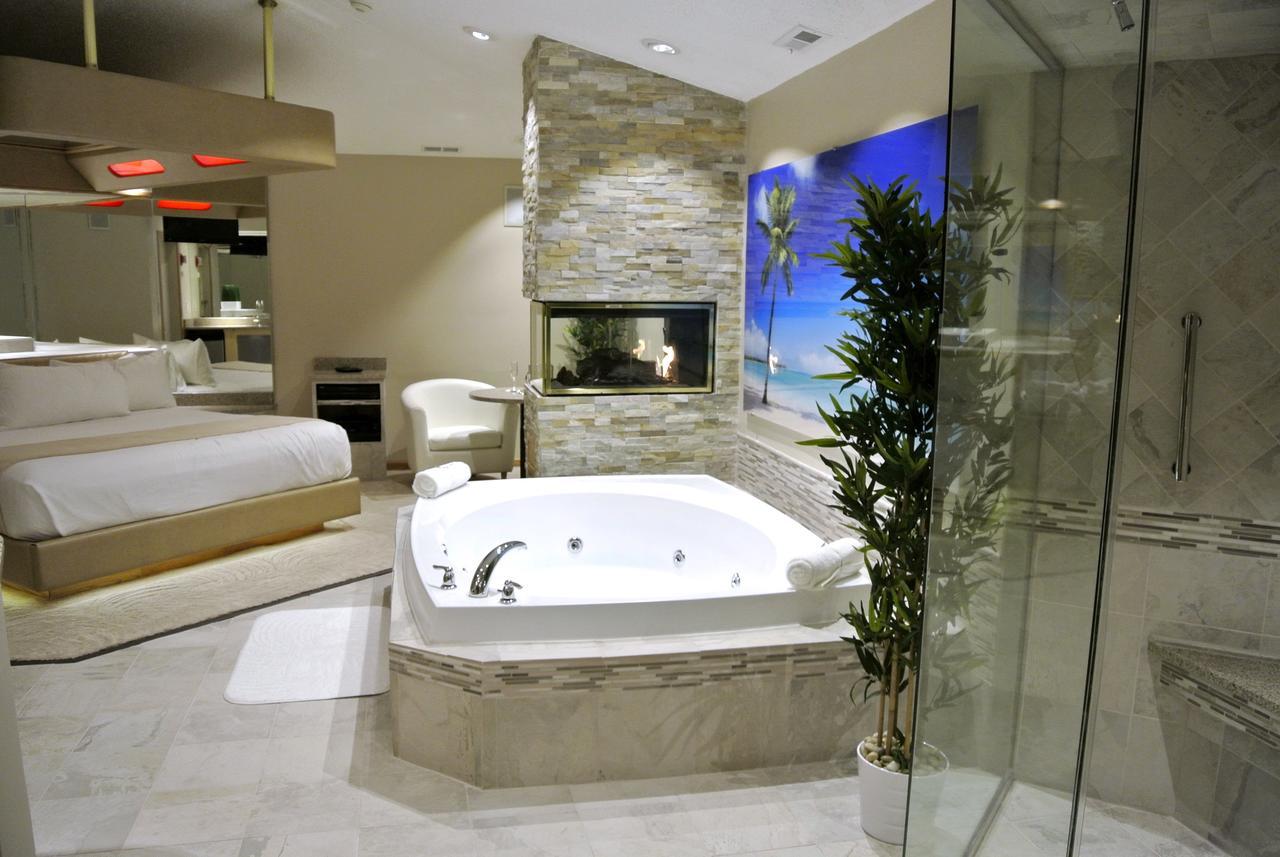 Sybaris Pool Suites Frankfort - Adults Only Esterno foto